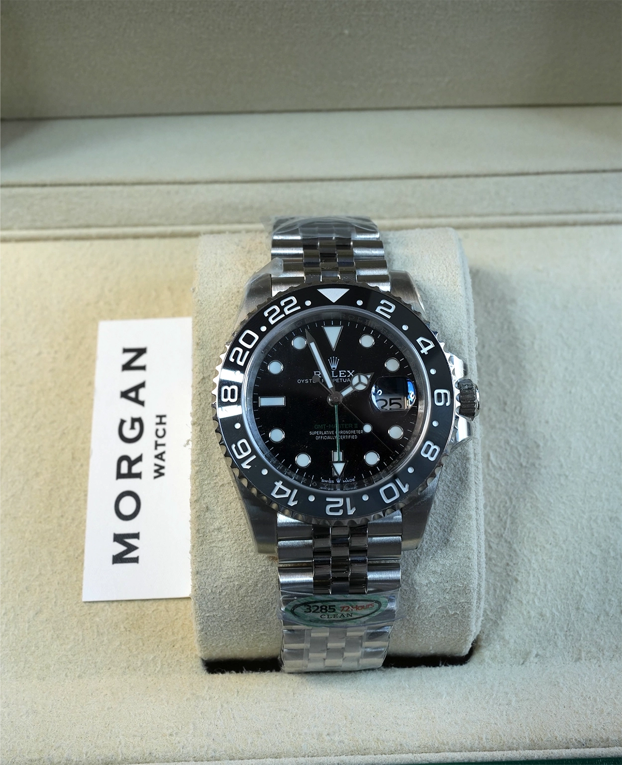 GMT-Master II Bruce Wayne 40mm Black Dial Black Bezel Jubilee Bracelet 126710GRNR - Image 4