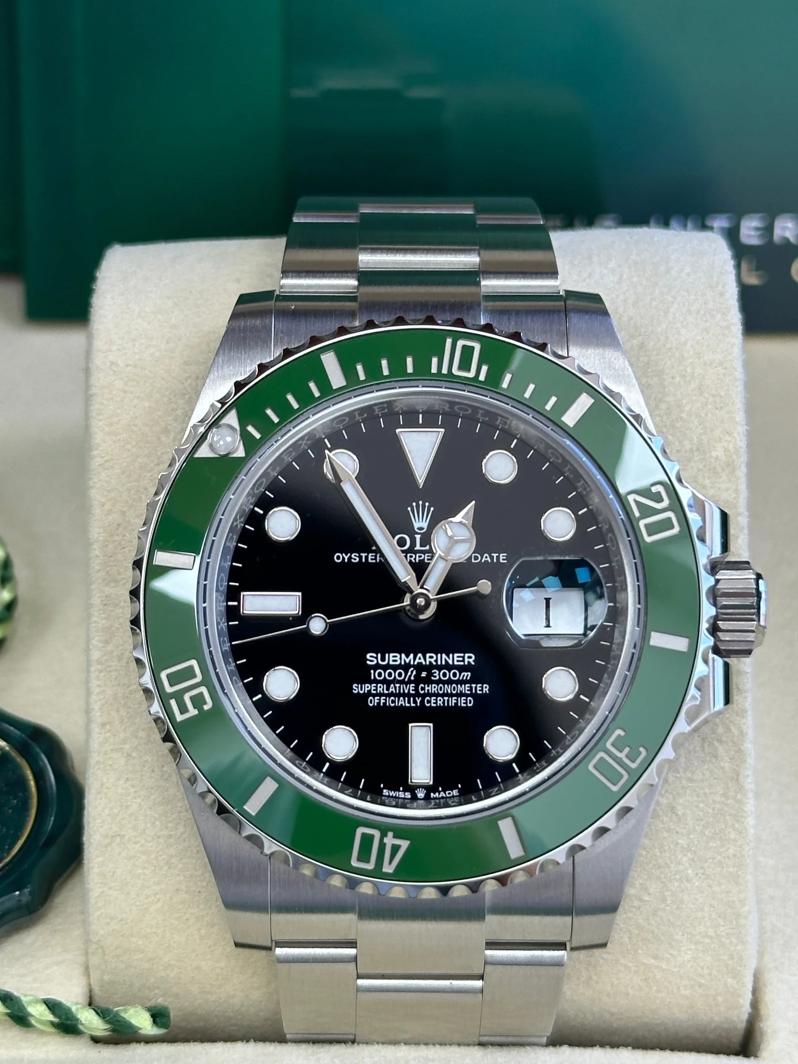 Submariner Starbucks Kermit 41mm Black Dial Green Bezel 126610LV - Image 2