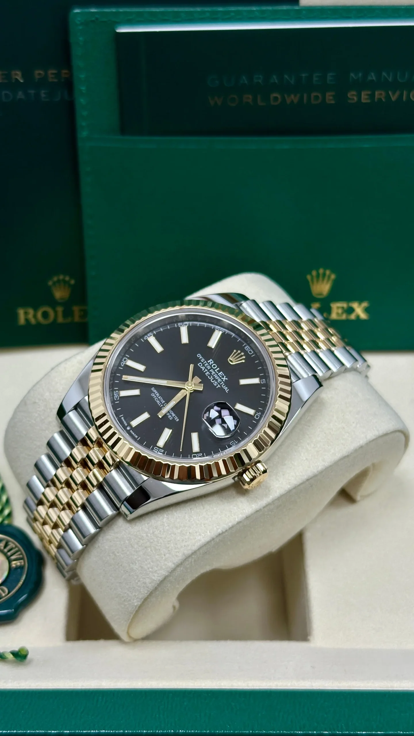 Datejust 41mm Two-Tone Yellow Gold Black Index Dial Fluted Bezel Jubilee Bracelet 126333 - Image 5