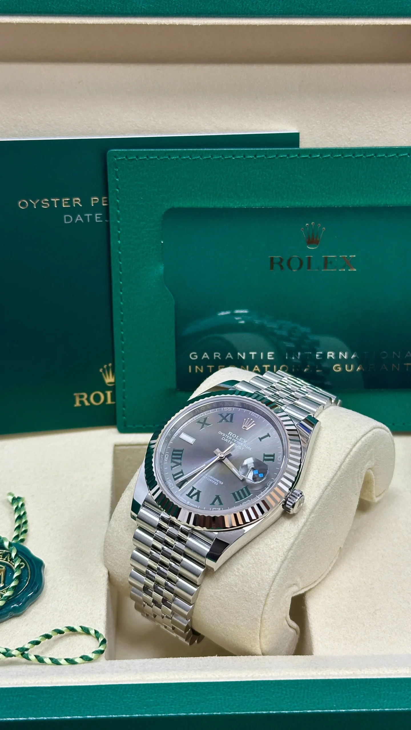 Datejust 41mm Slate and Green Roman Dial Fluted Bezel Jubilee Bracelet 126334 - Image 4